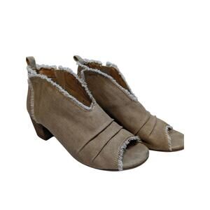 Very G Womens Open Toe Sandals Sunshine Taupe Size 8 Boho Fall Fashion Fringe
